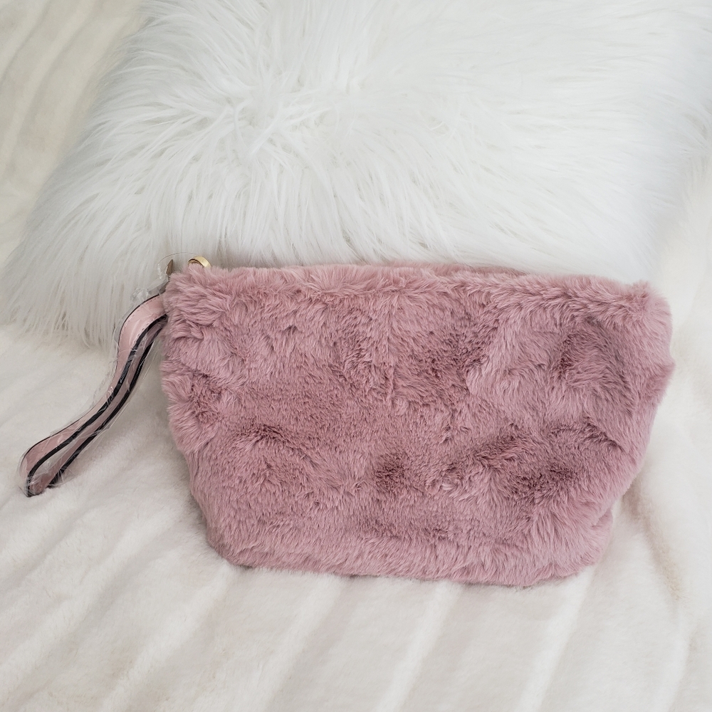 (1 left) Fur Crossbody/Clutch Purse